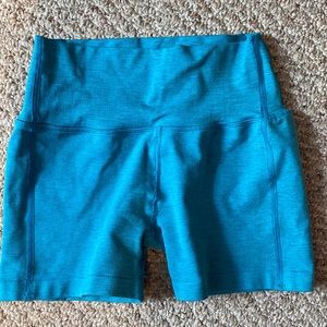 Alphalete shorts size small